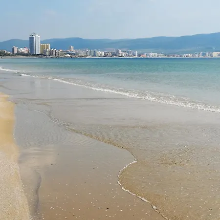 Apartment Seaside